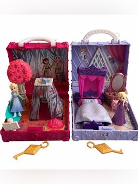Disney Frozen II Pop Adventures Elsa Playset Lot w/ Figures & Accessories